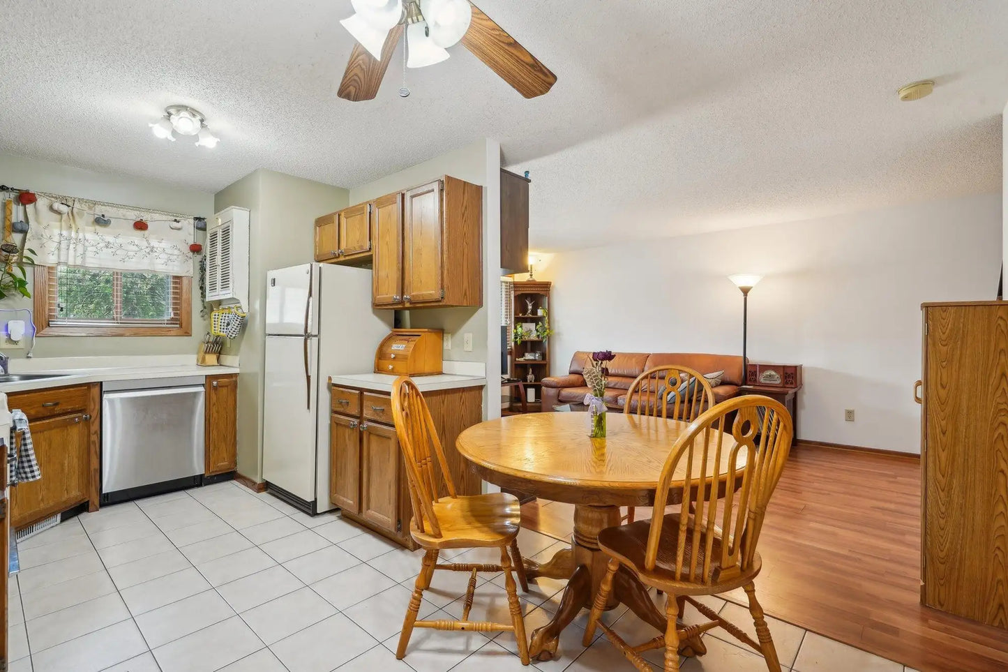 13352 Zenith Lane, Eden Prairie, MN 55346