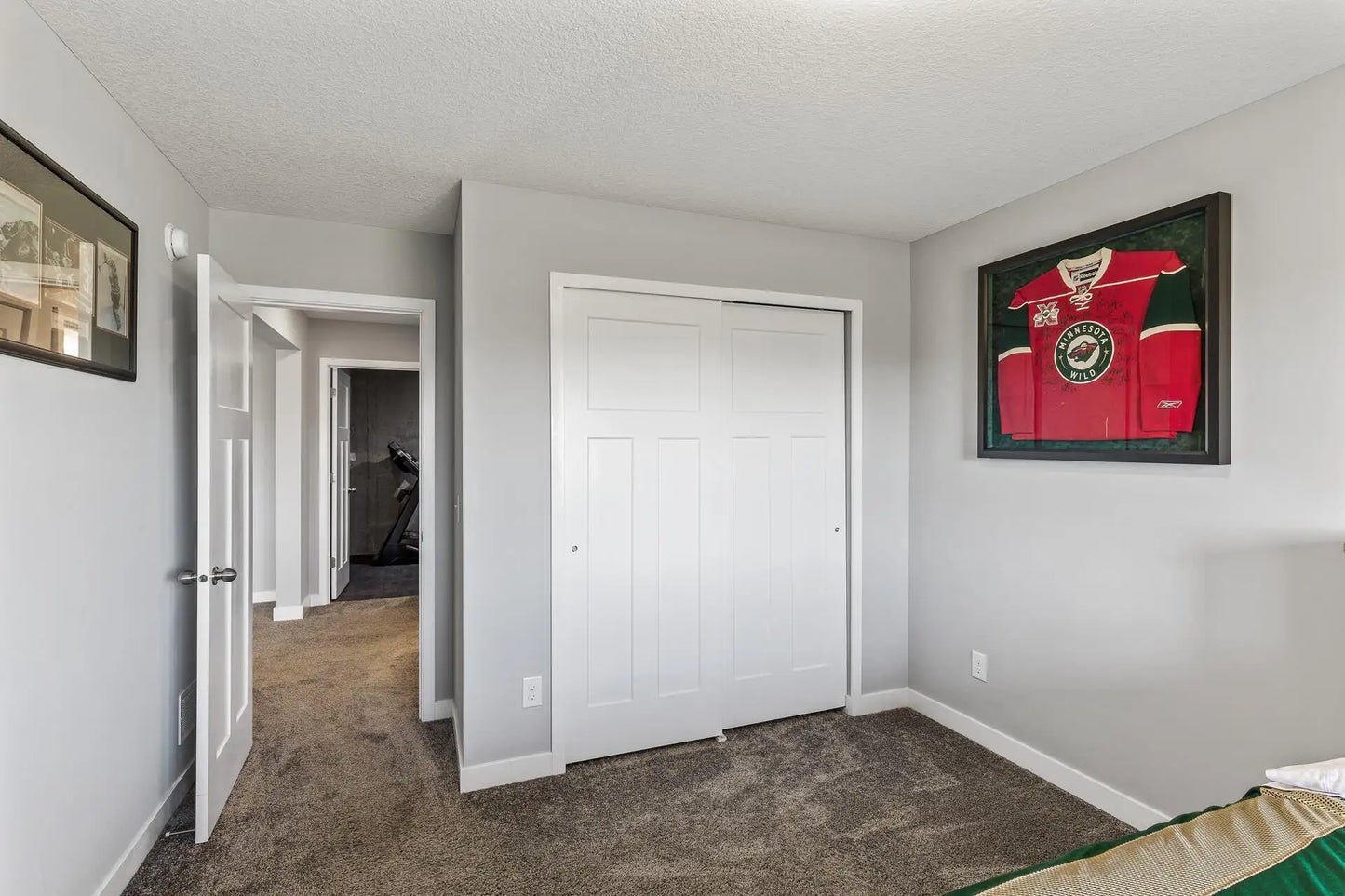 6063 Idsen Avenue, Cottage Grove, MN 55016