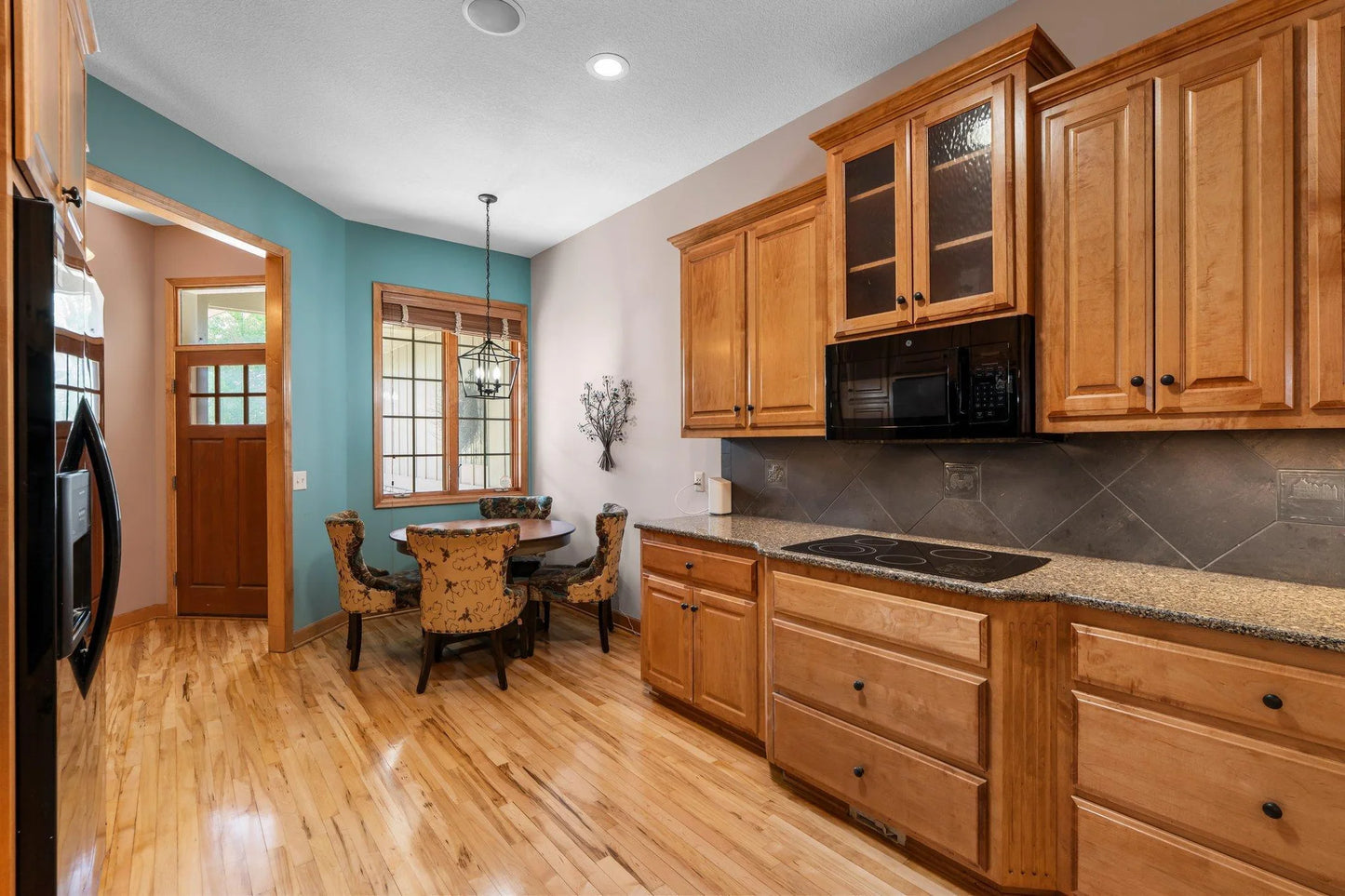 9363 Libby Lane, Eden Prairie, MN 55347