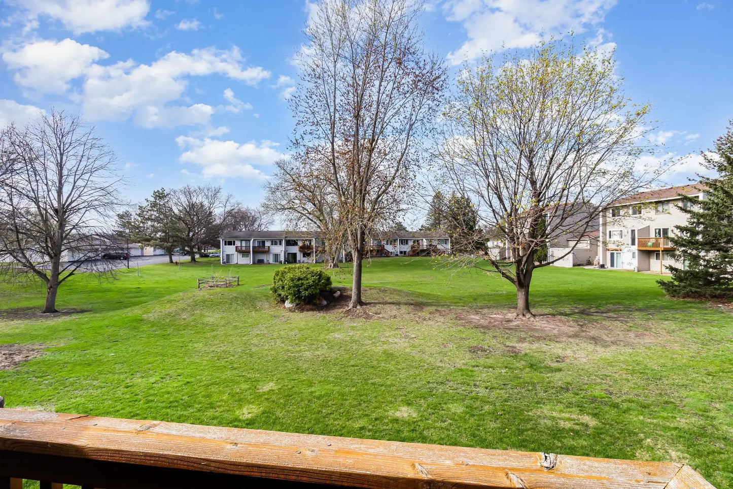 8855 Ironwood Avenue, Cottage Grove, MN 55016