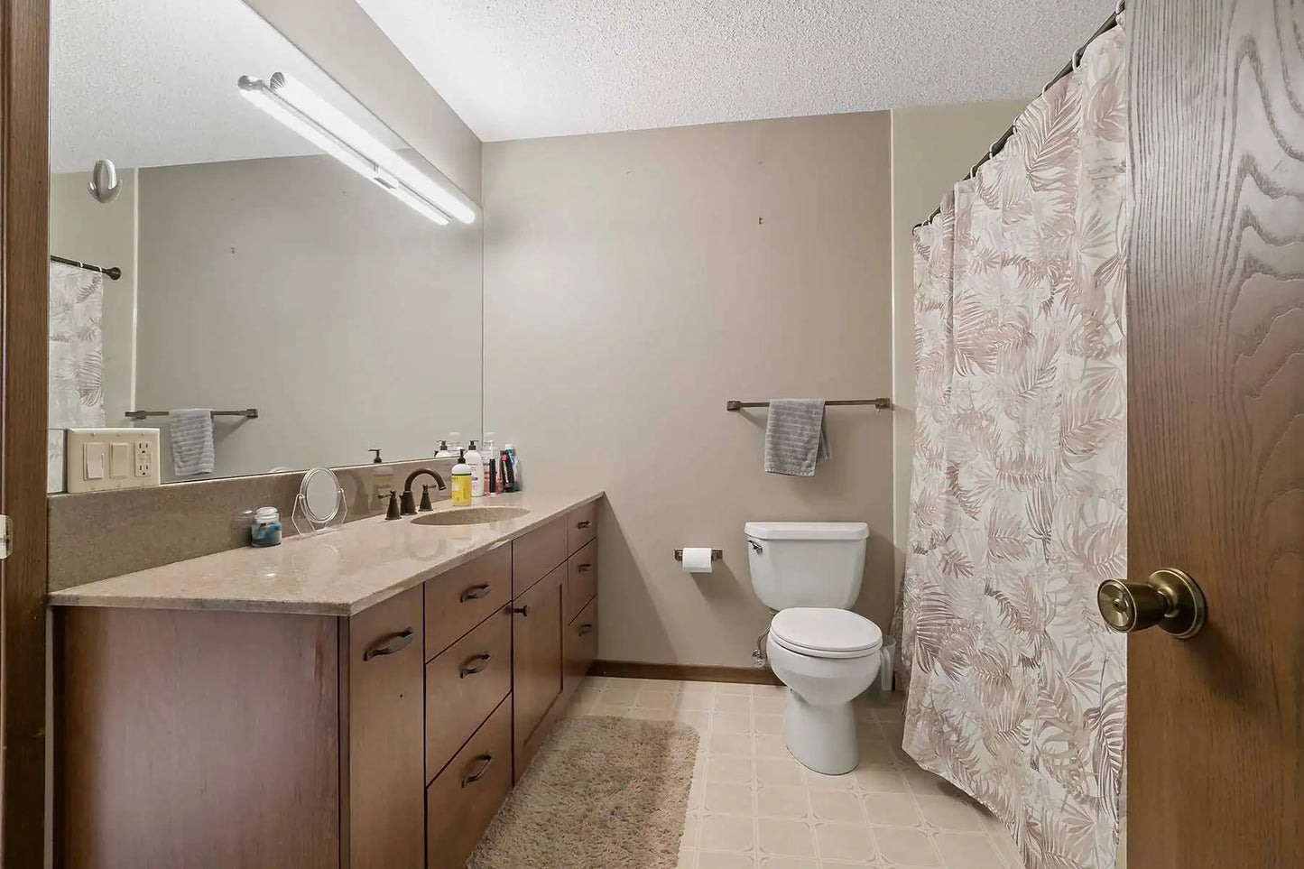 350 Ford Road, Saint Louis Park, MN 55426