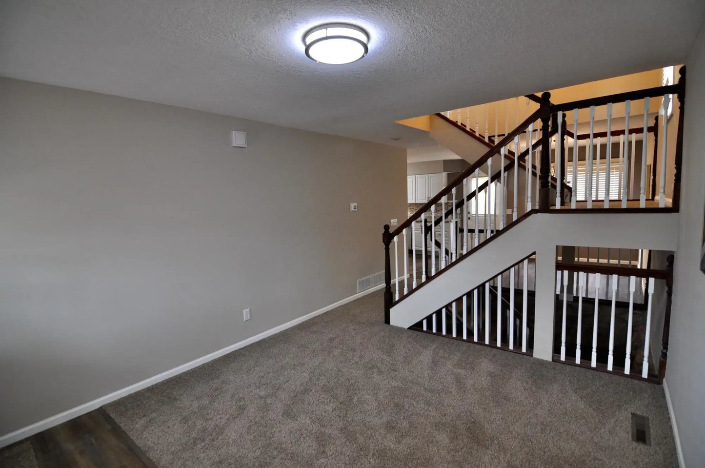 809 Russell Avenue, Minneapolis, MN 55411