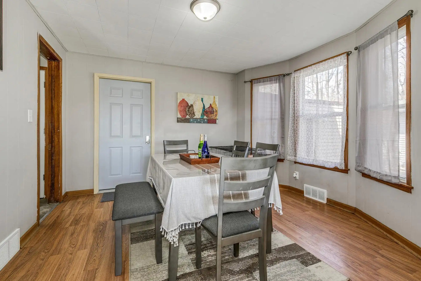 1047 York Avenue, Saint Paul, MN 55106