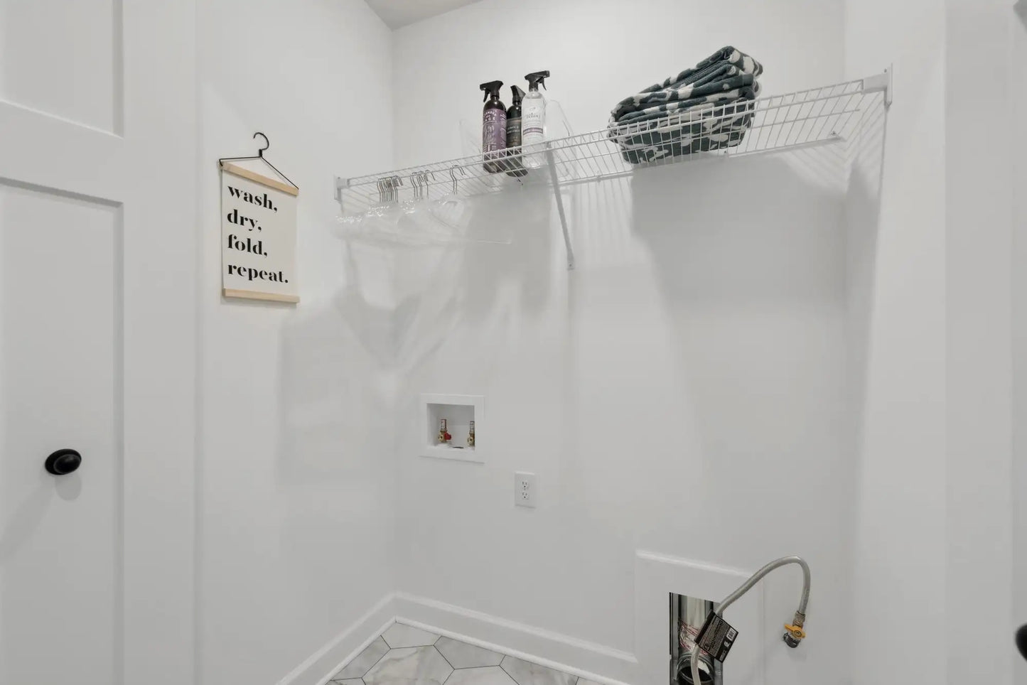 21702 Dahlia Lane, Farmington, MN 55024