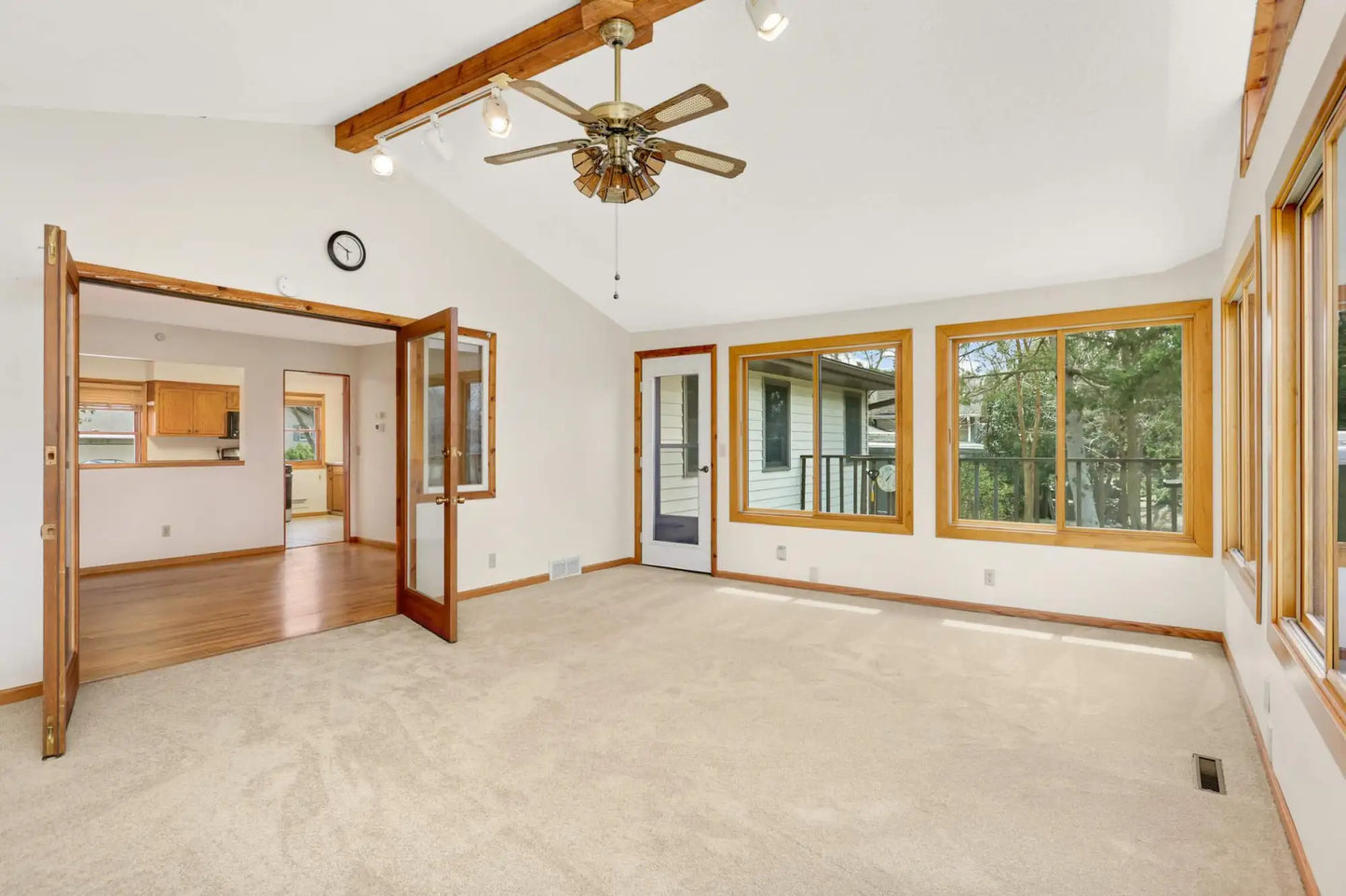 8100 Ivywood Avenue, Cottage Grove, MN 55016