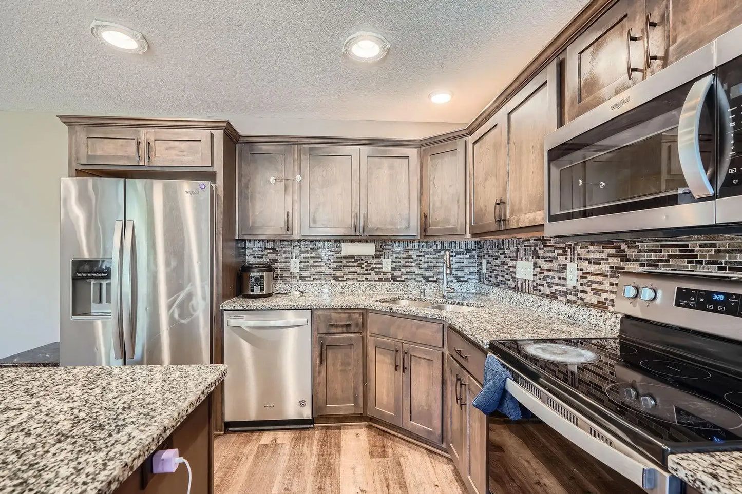 5009 Fairview Avenue, Crystal, MN 55429
