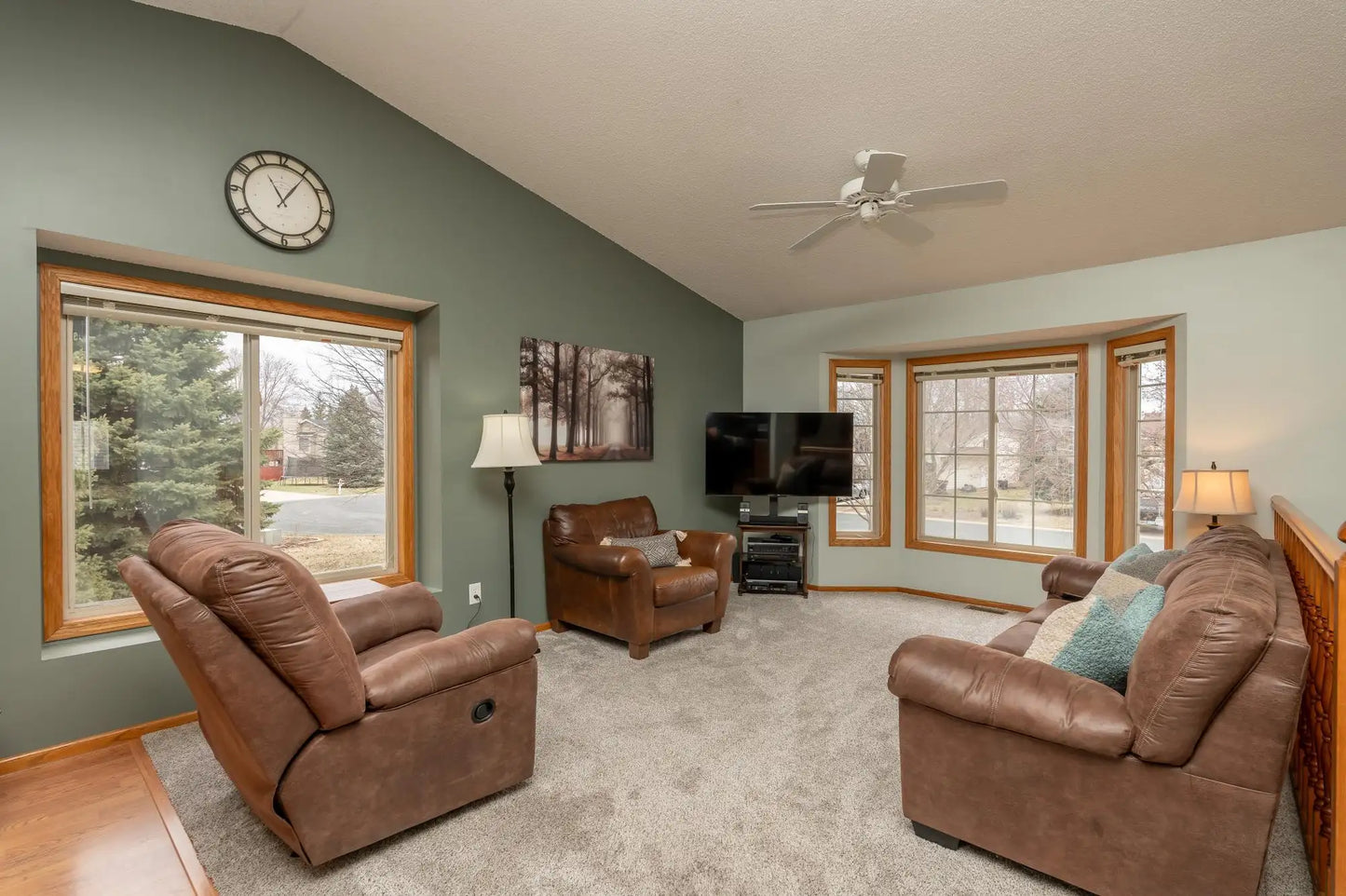 1326 Primrose Lane, Shakopee, MN 55379