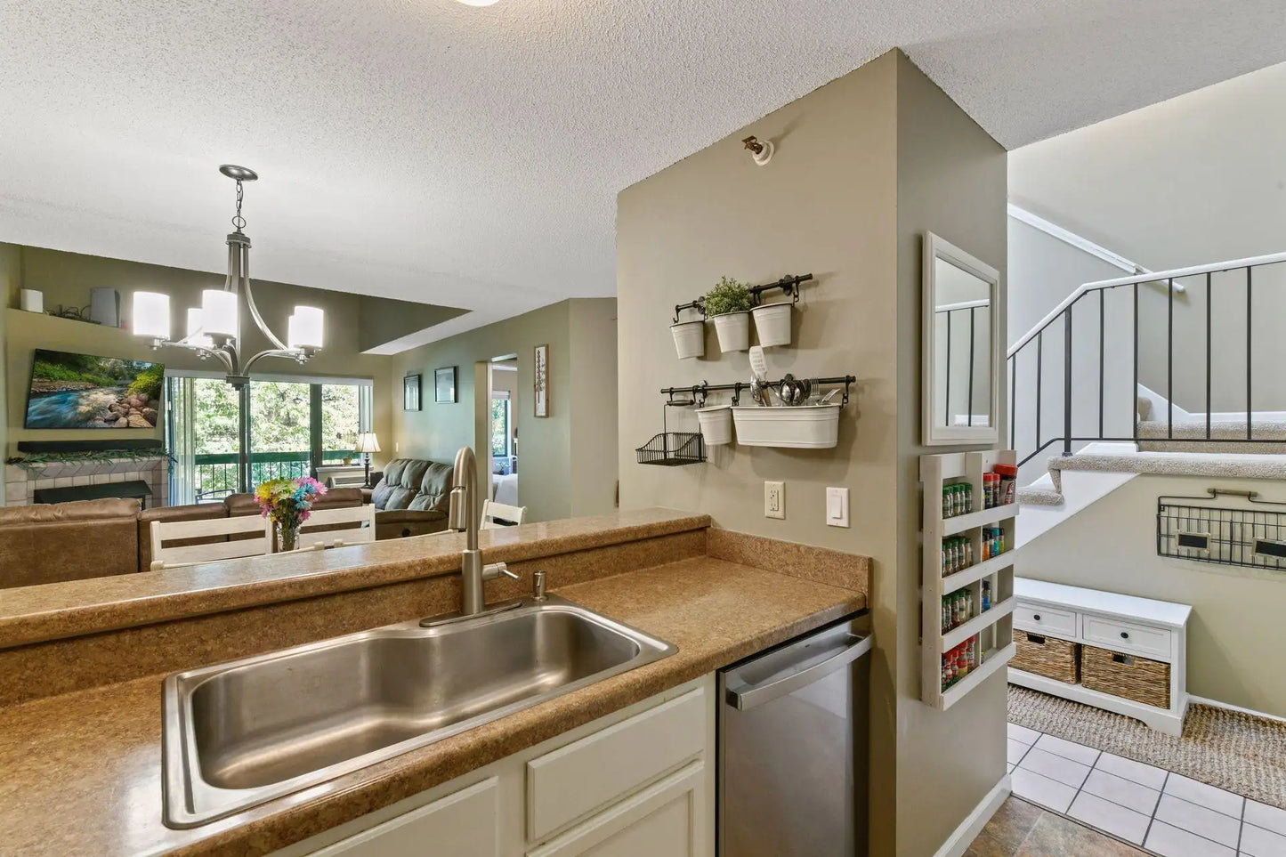 7618 York Avenue, Edina, MN 55435