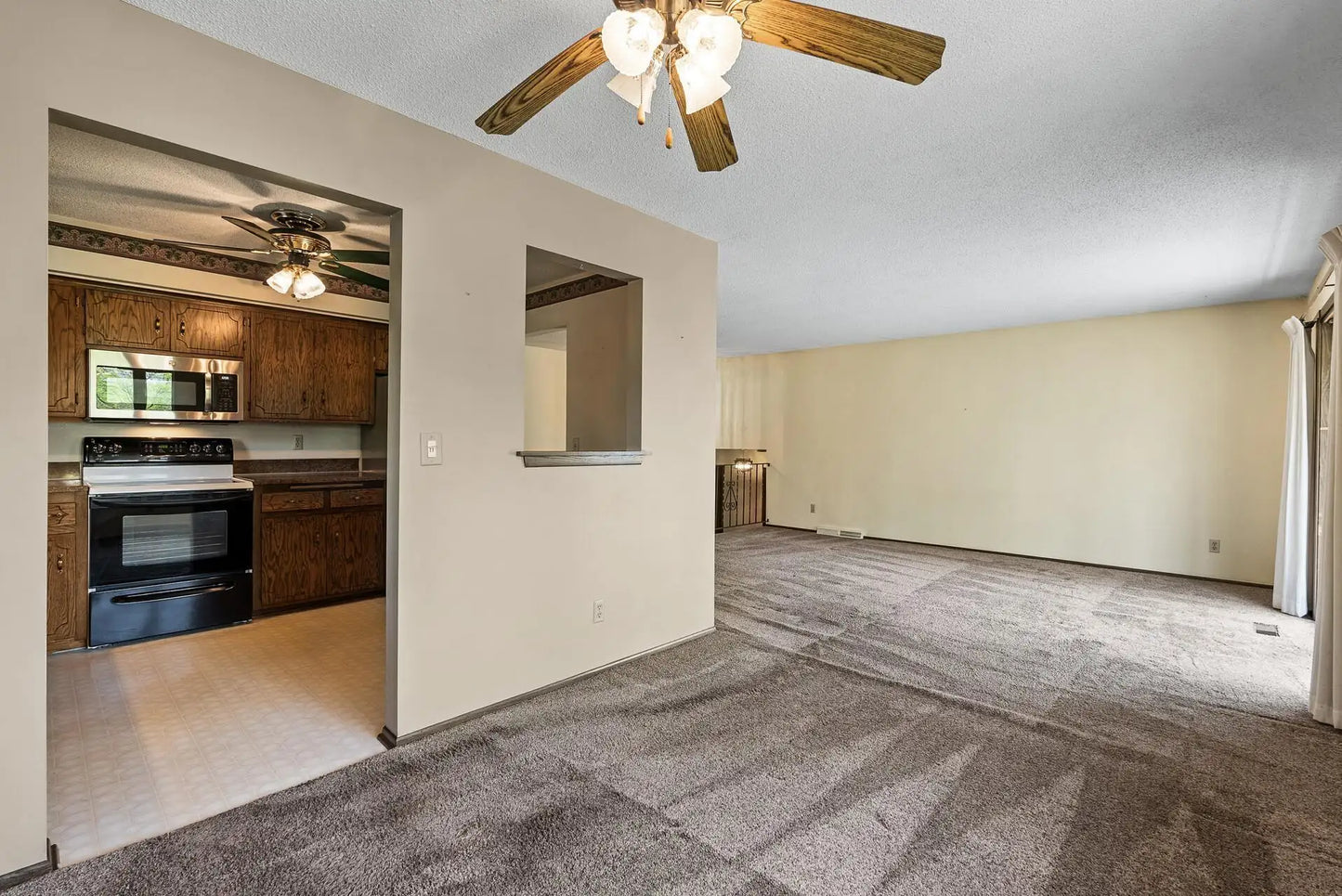 10074 Pilgrim Way, Maple Grove, MN 55369