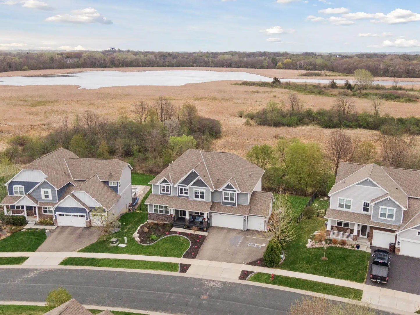 17711 Goldenview Lane, Prior Lake, MN 55372