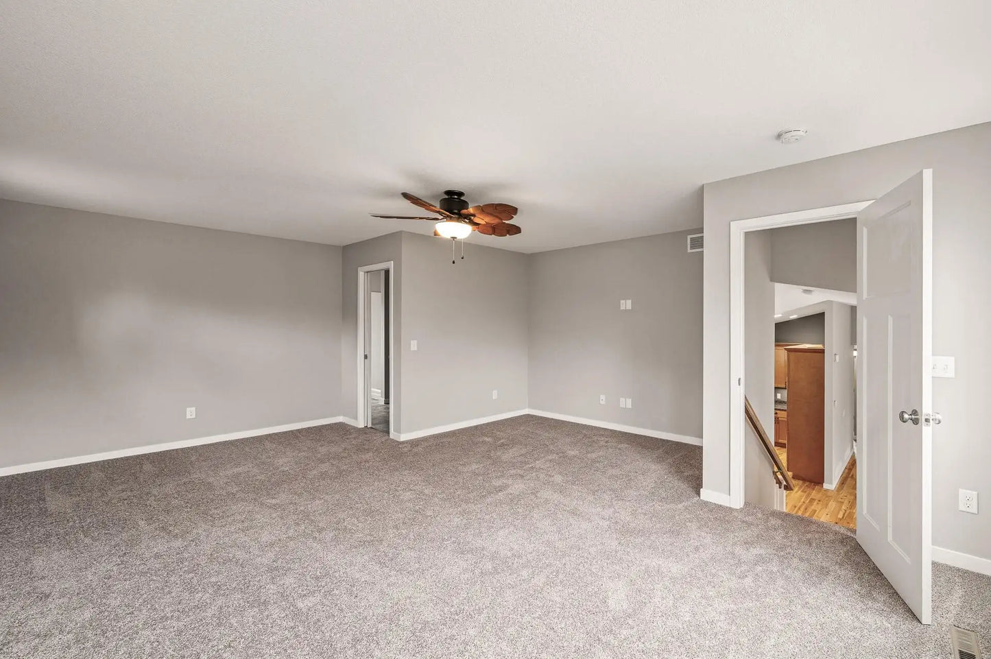 815 Ghostley Lane, Champlin, MN 55316