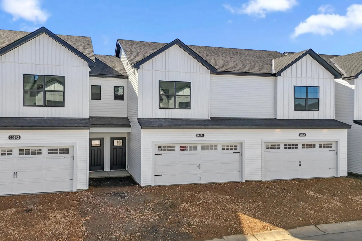 10294 Birchwood Circle, Victoria, MN 55318