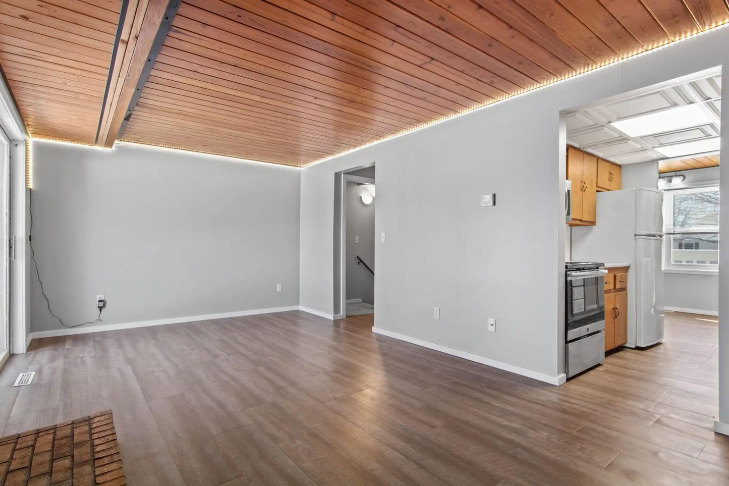 1620 Merrimac Lane, Plymouth, MN 55447