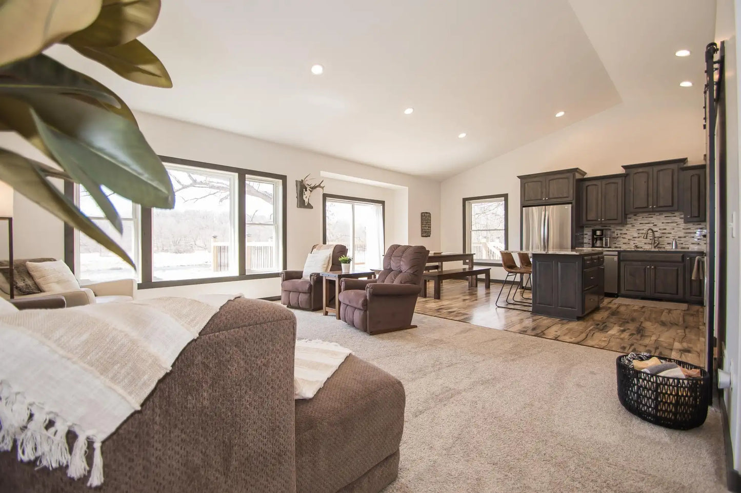 8259 Barton Avenue, Buffalo, MN 55313