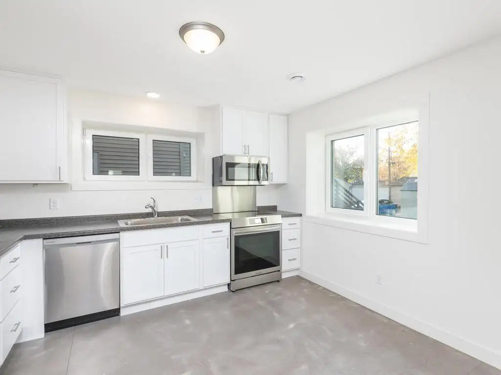 811 31st Avenue, Minneapolis, MN 55411