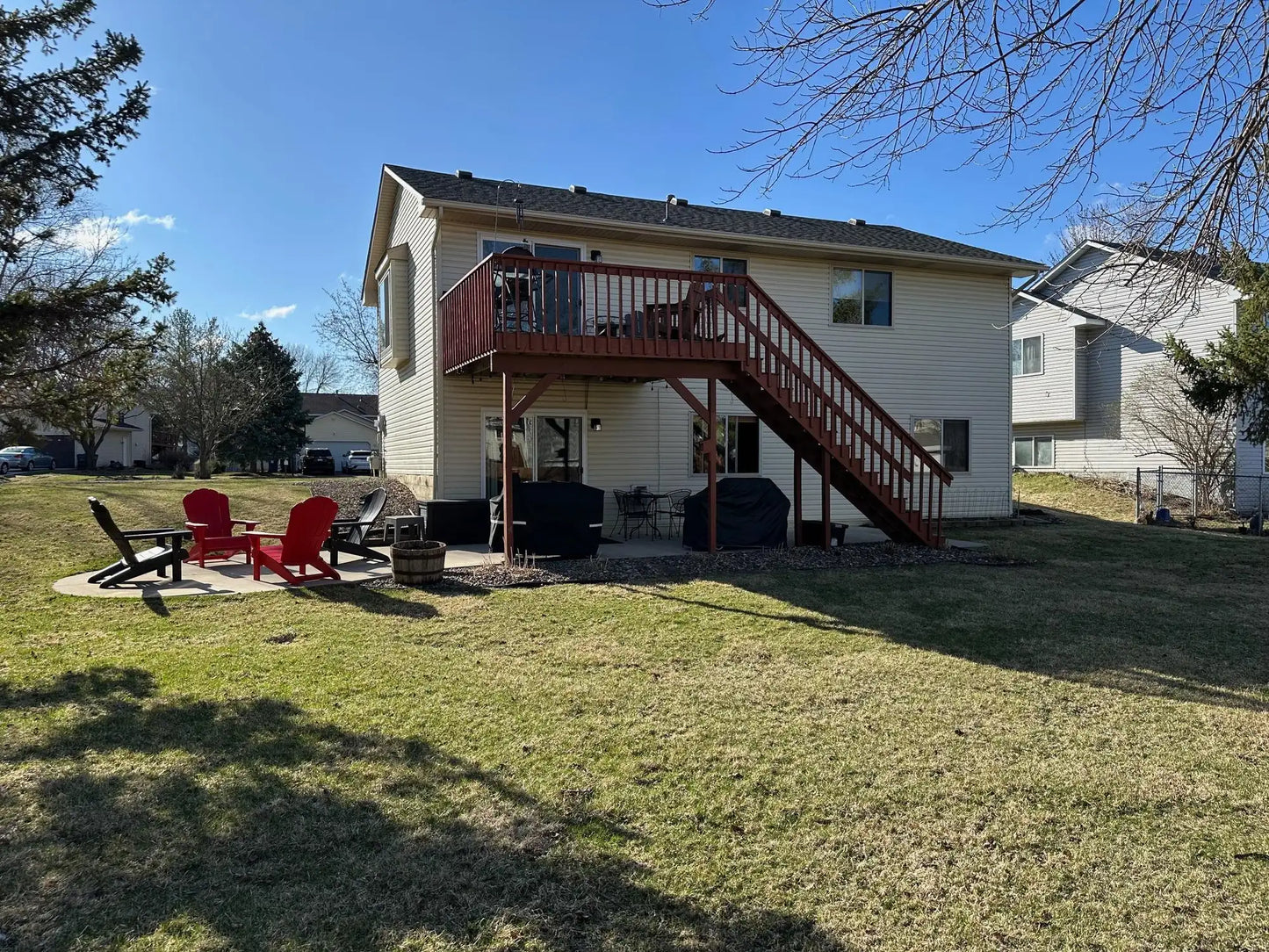 1326 Primrose Lane, Shakopee, MN 55379