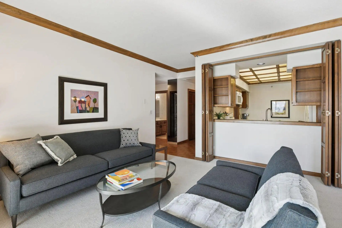 1235 Yale Place, Minneapolis, MN 55403
