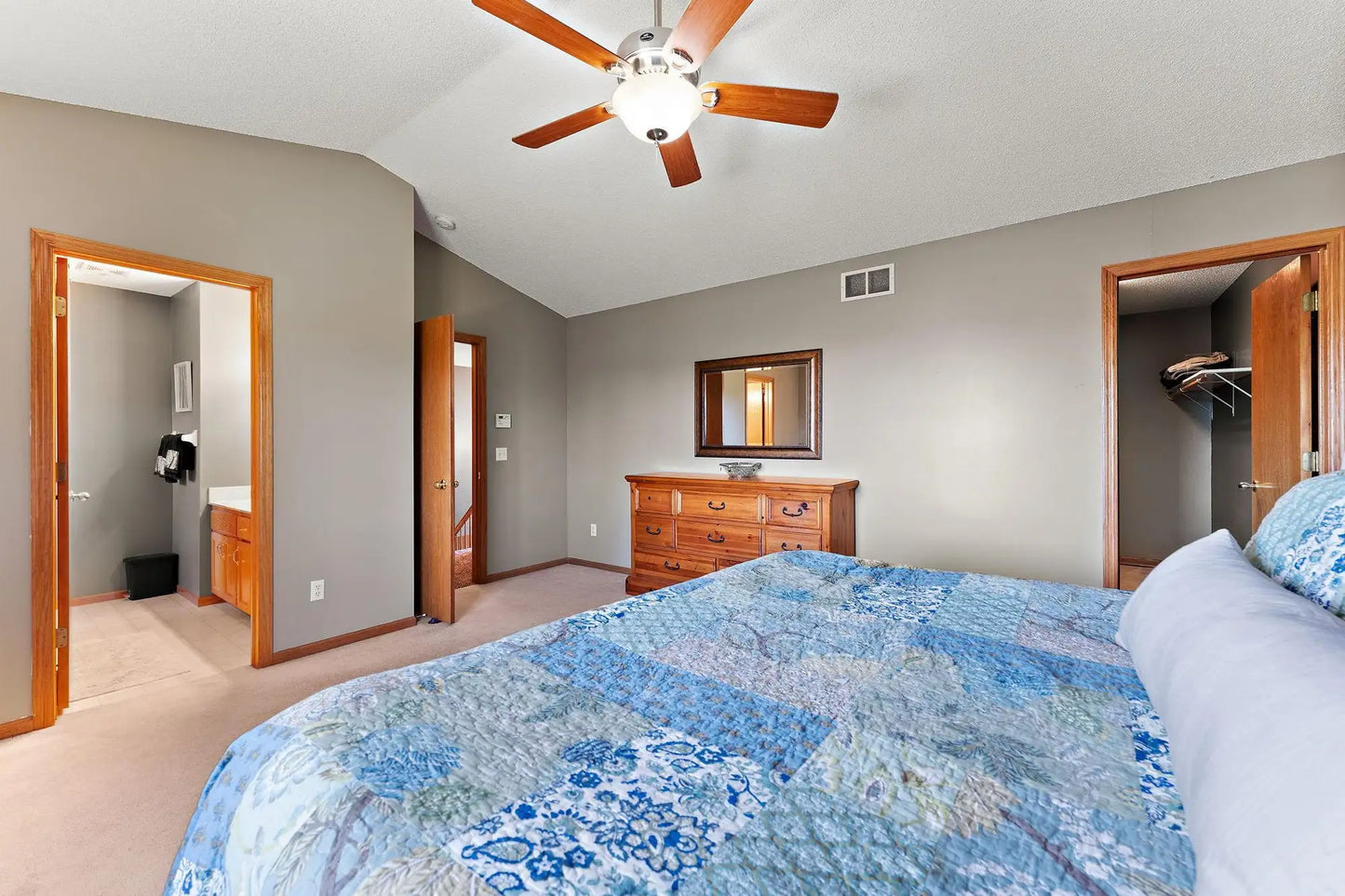 19598 Ewing Street, Farmington, MN 55024