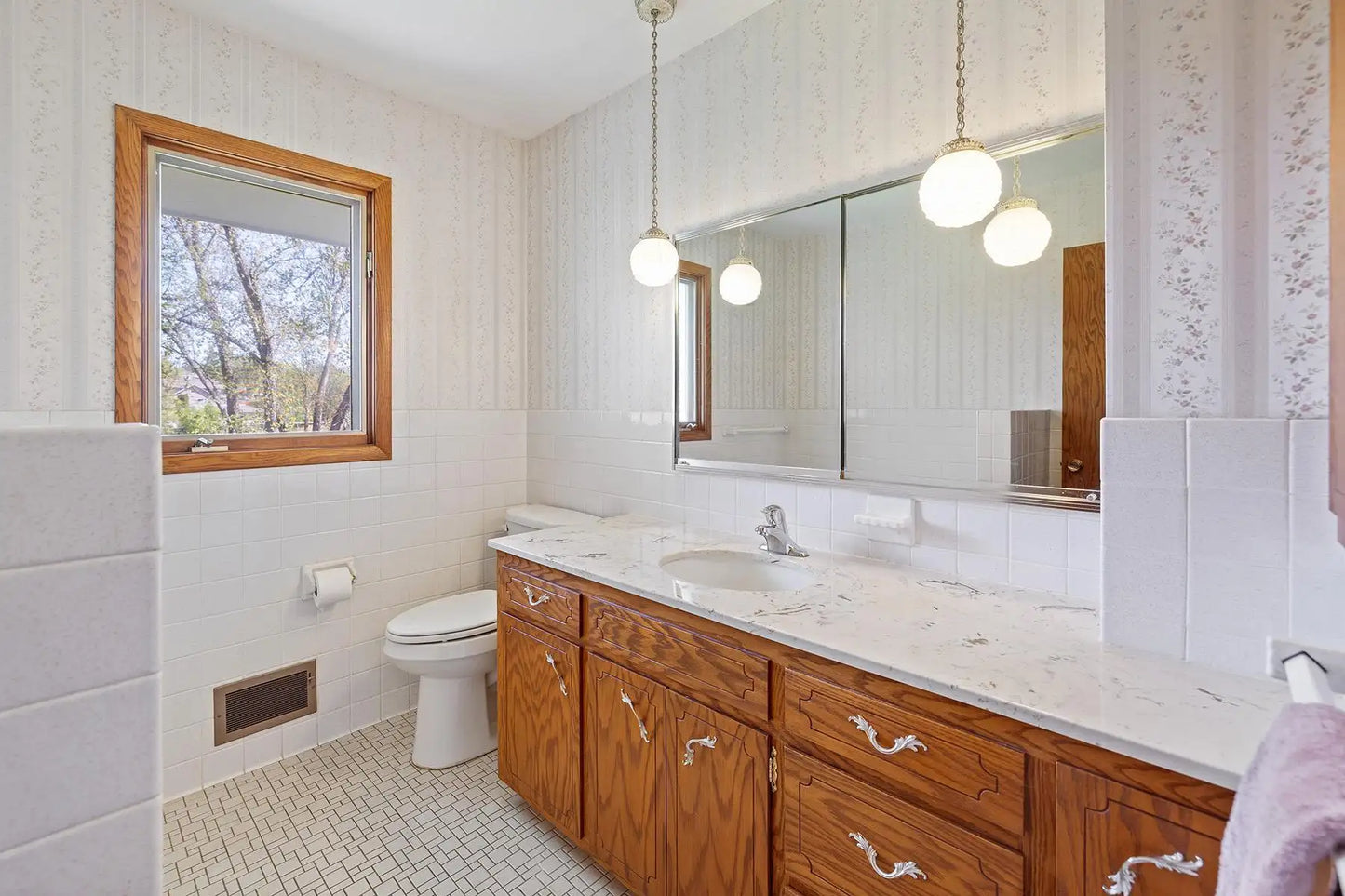 4304 42nd Street, Edina, MN 55416
