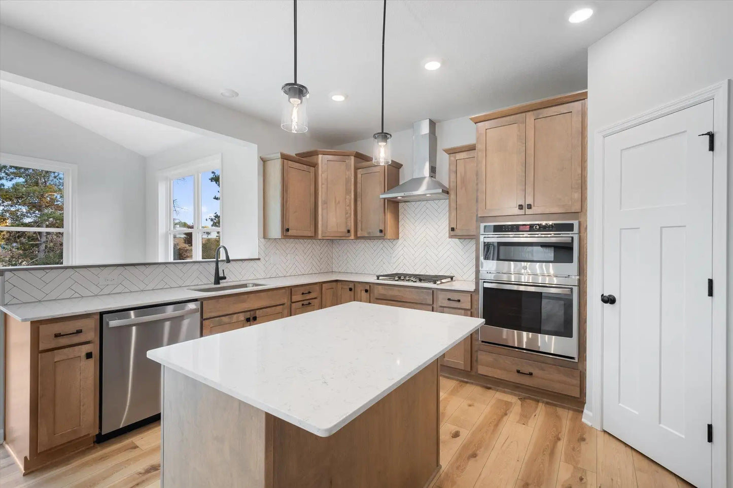 15005 Riverview Lane, Dayton, MN 55327