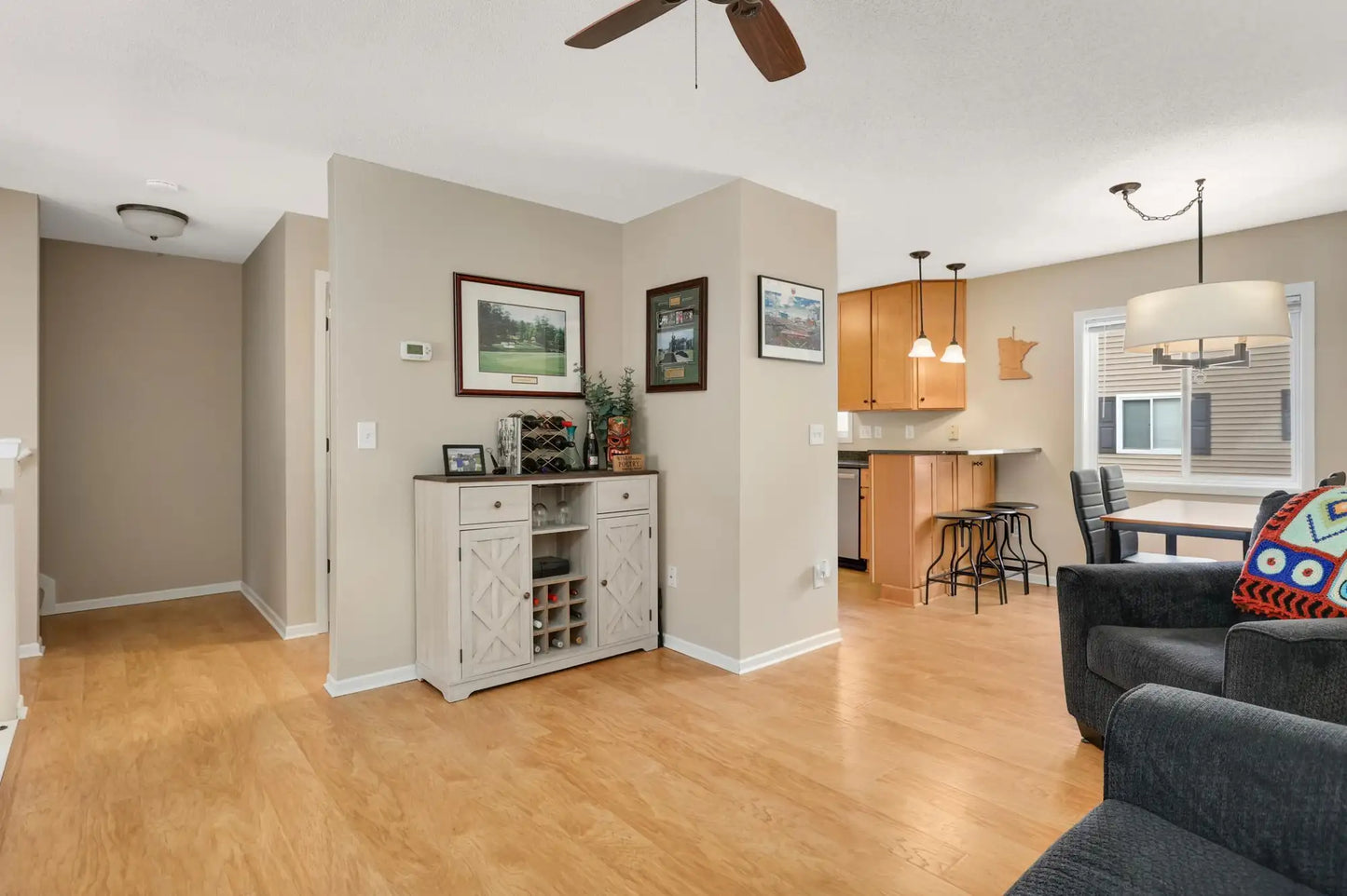 6477 Regency Lane, Eden Prairie, MN 55344