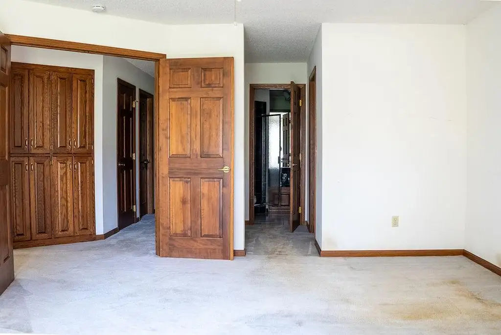 5687 Dunlap Avenue, Shoreview, MN 55126