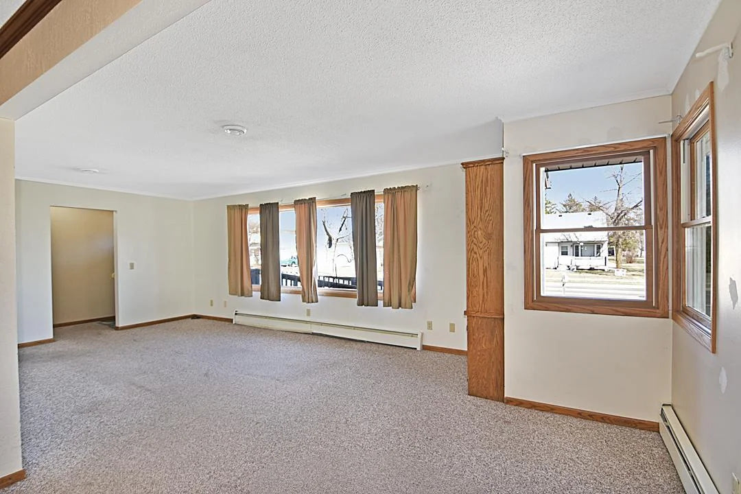 910 Ash Street, Sauk Centre, MN 56378