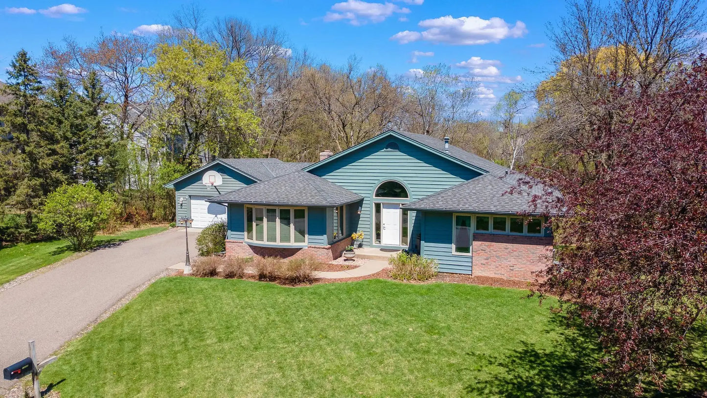 15088 65th Place, Maple Grove, MN 55311
