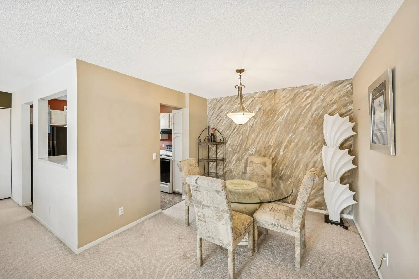 340 Ford Road, Saint Louis Park, MN 55426