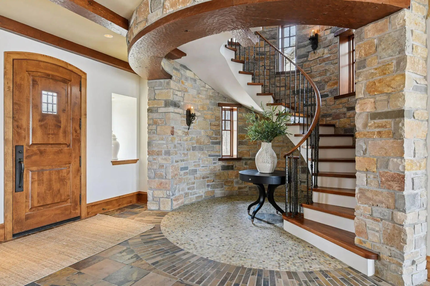 12535 Beach Circle, Eden Prairie, MN 55344