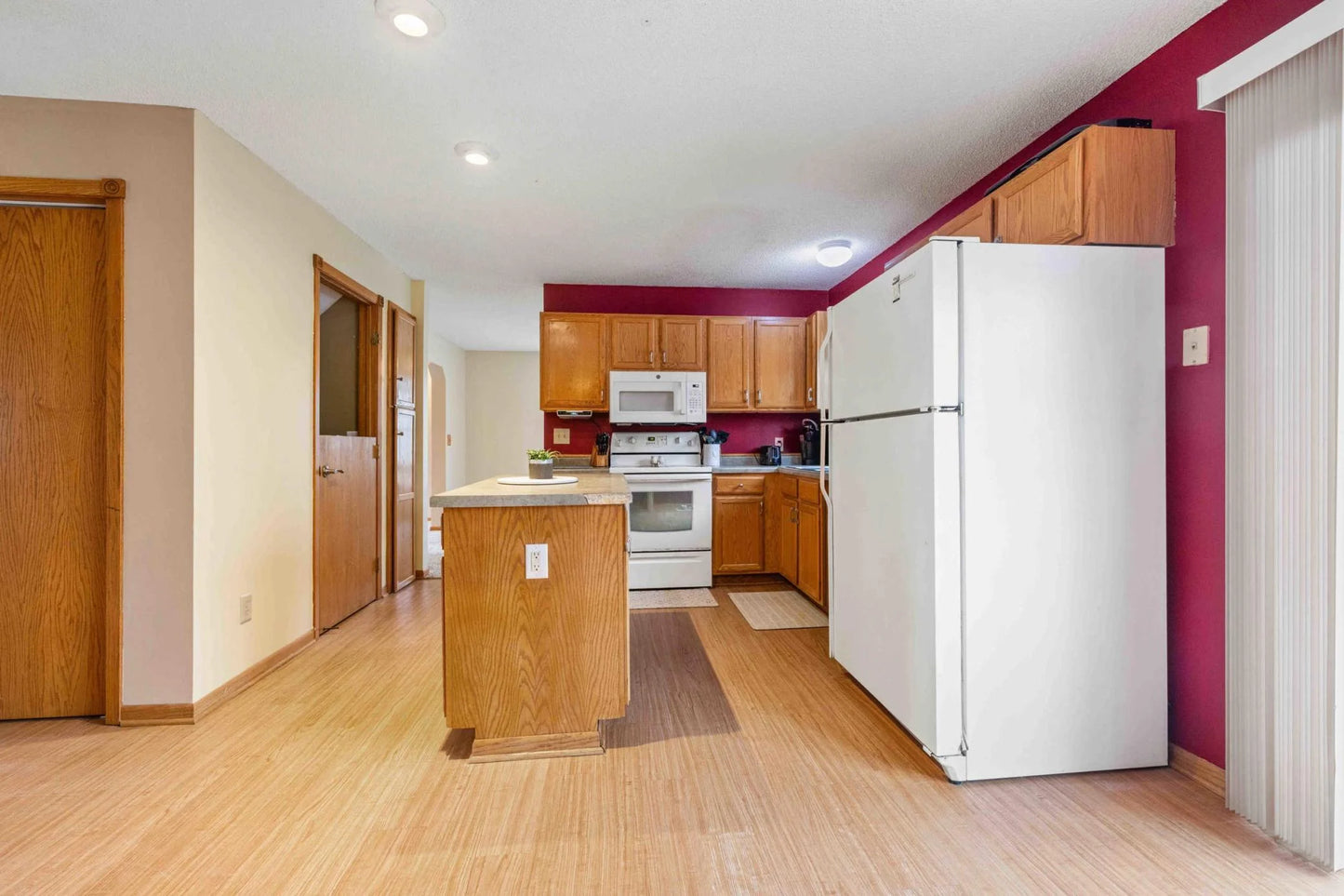 12609 Knollwood Drive, Baxter, MN 56425