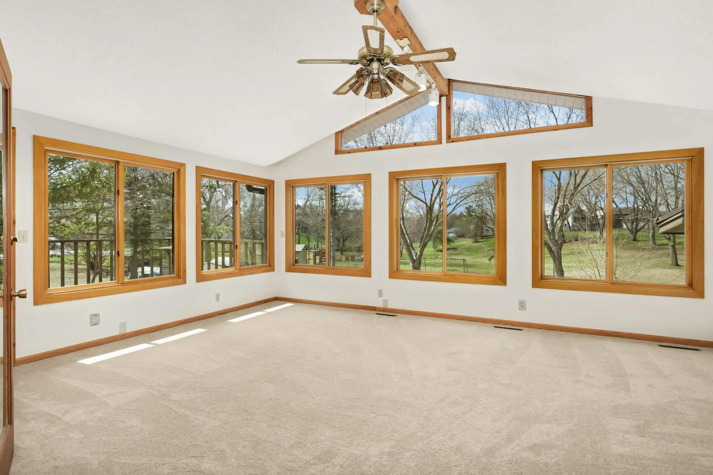 8100 Ivywood Avenue, Cottage Grove, MN 55016