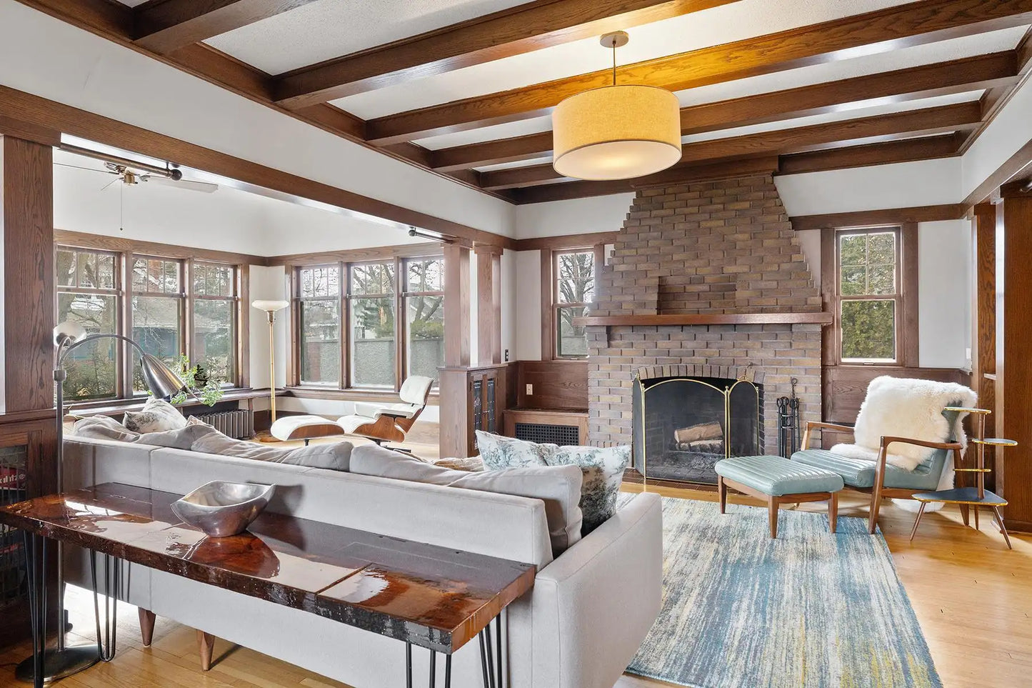 201 2nd Street, Excelsior, MN 55331