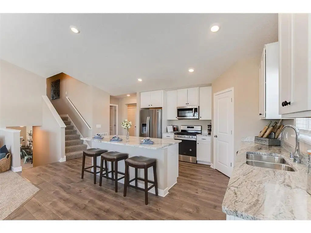 5179 Mustang Court, Woodbury, MN 55129