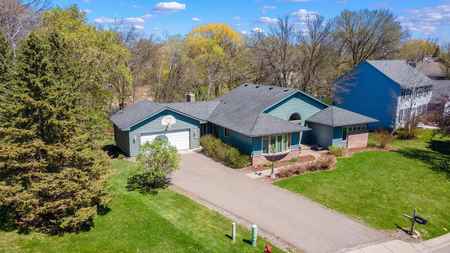 15088 65th Place, Maple Grove, MN 55311