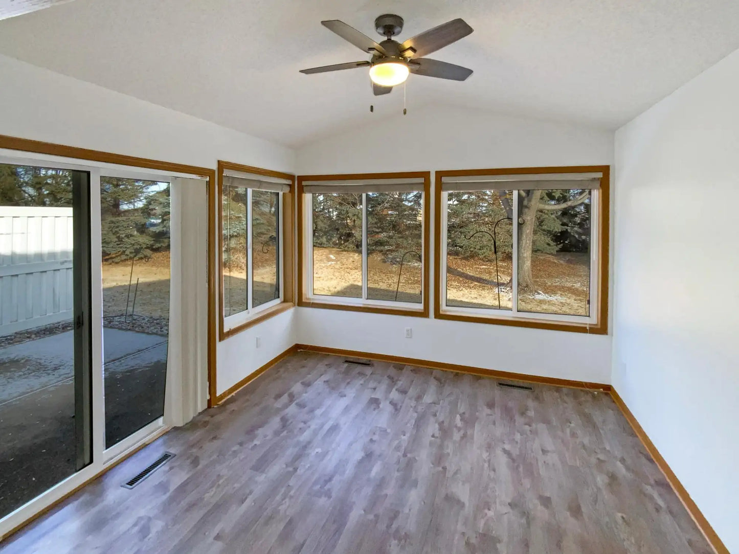6306 Brook Lane, Savage, MN 55378
