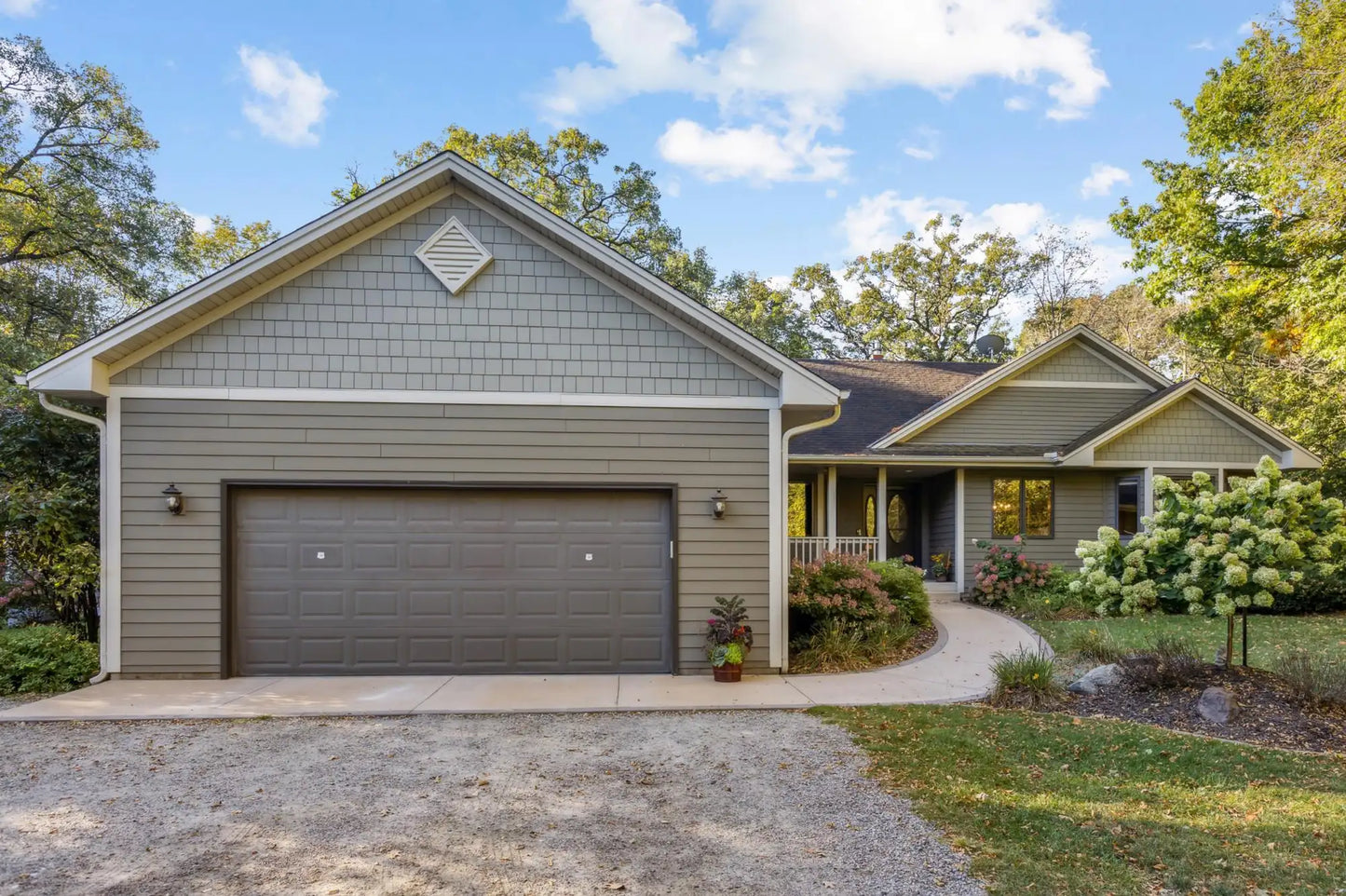 8011 County Road 13 , Delano, MN 55328