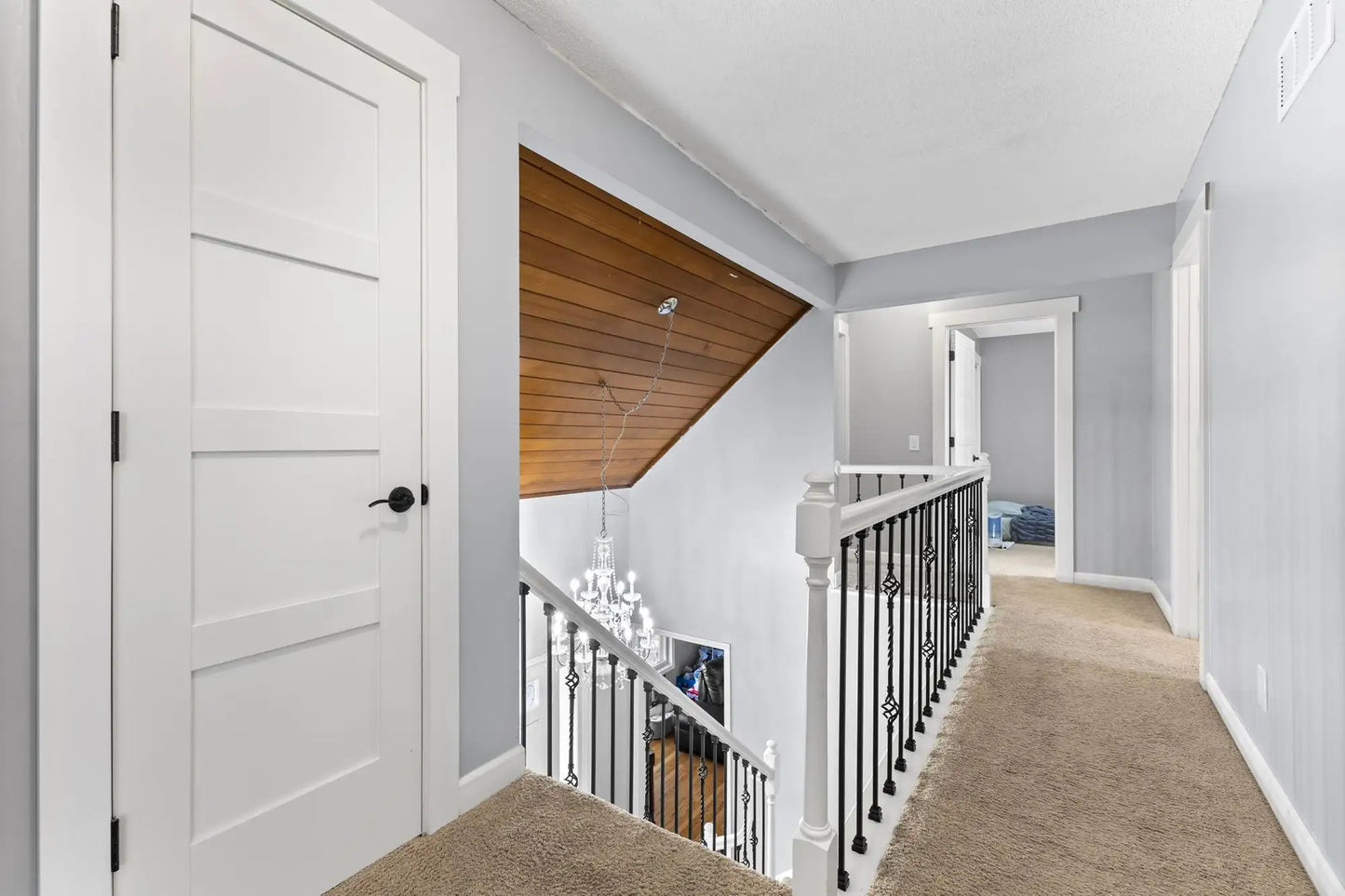 1900 Vernon Drive, Minnetonka, MN 55305