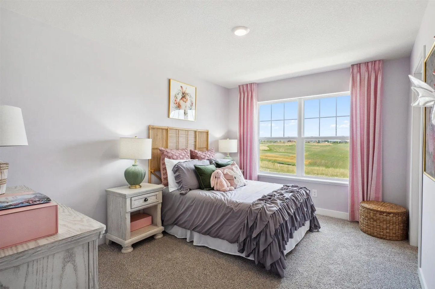8337 Brumby Trail, Woodbury, MN 55129