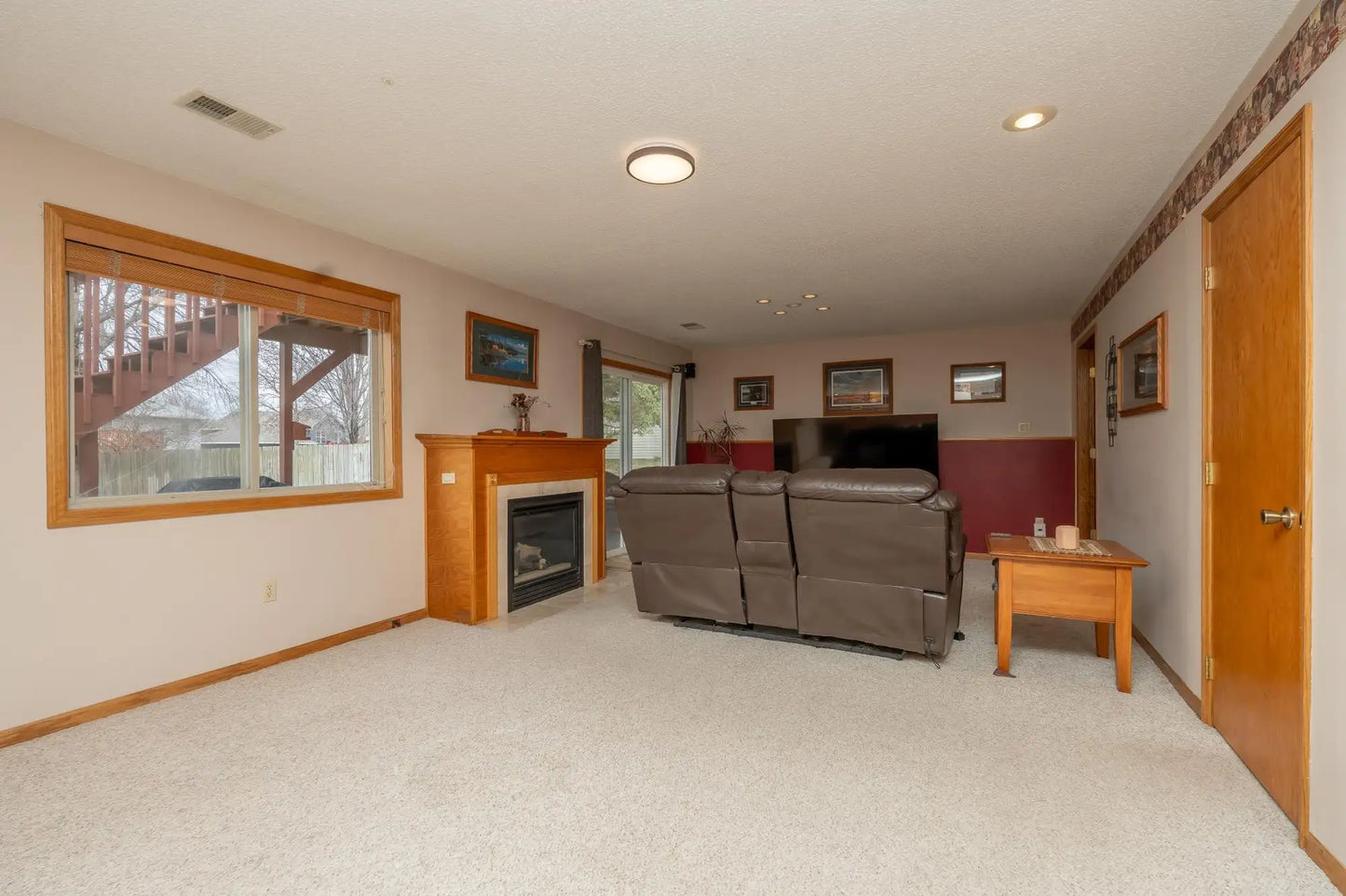 1326 Primrose Lane, Shakopee, MN 55379
