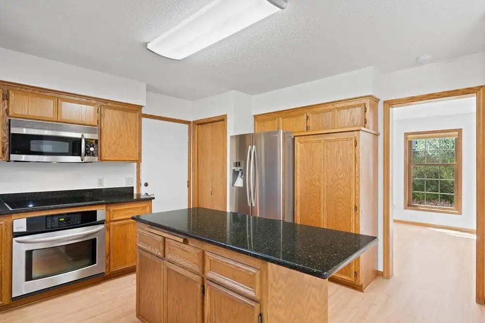3662 Wescott Hills Drive, Eagan, MN 55123