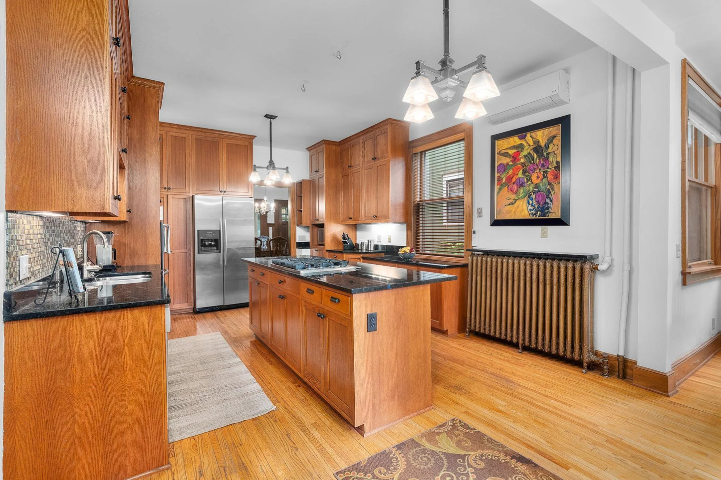 904 Lincoln Avenue, Saint Paul, MN 55105