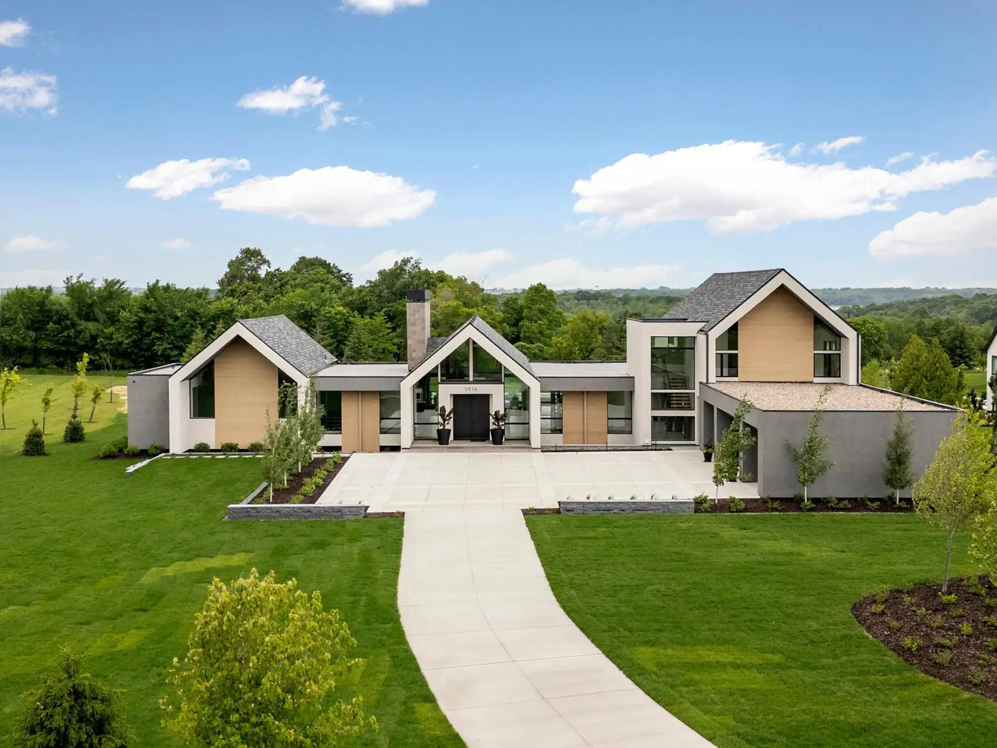 2916 Deer Hill Road, Medina, MN 55356