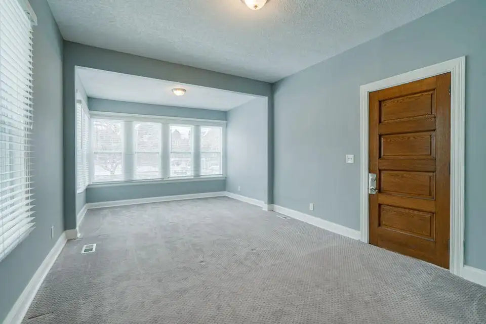 2417 Lyndale Avenue, Minneapolis, MN 55405
