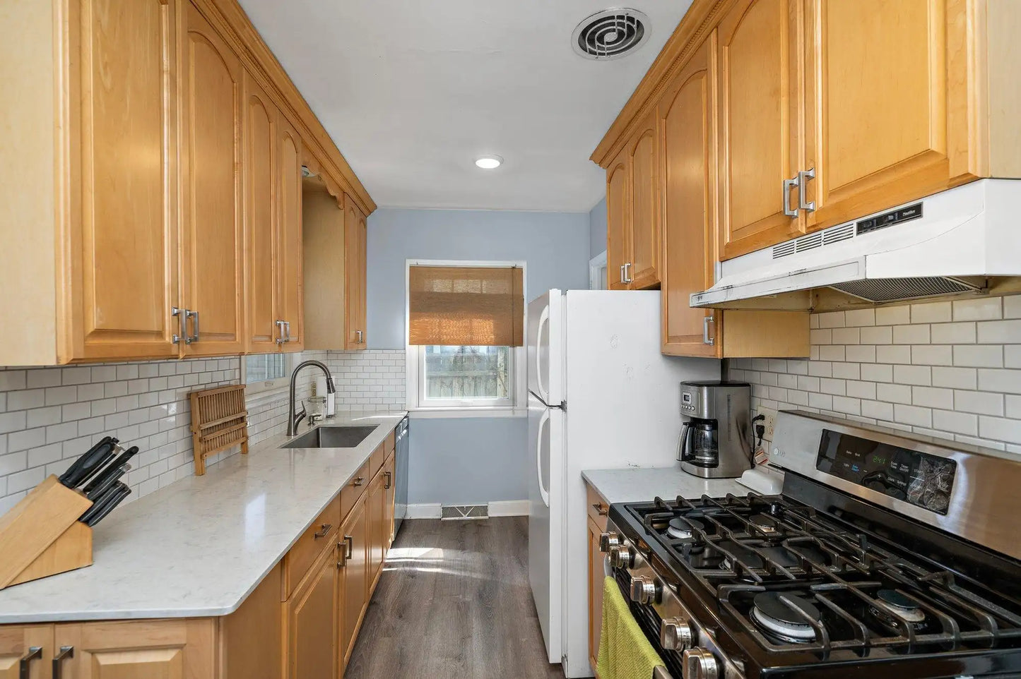 6037 Clinton Avenue, Minneapolis, MN 55419