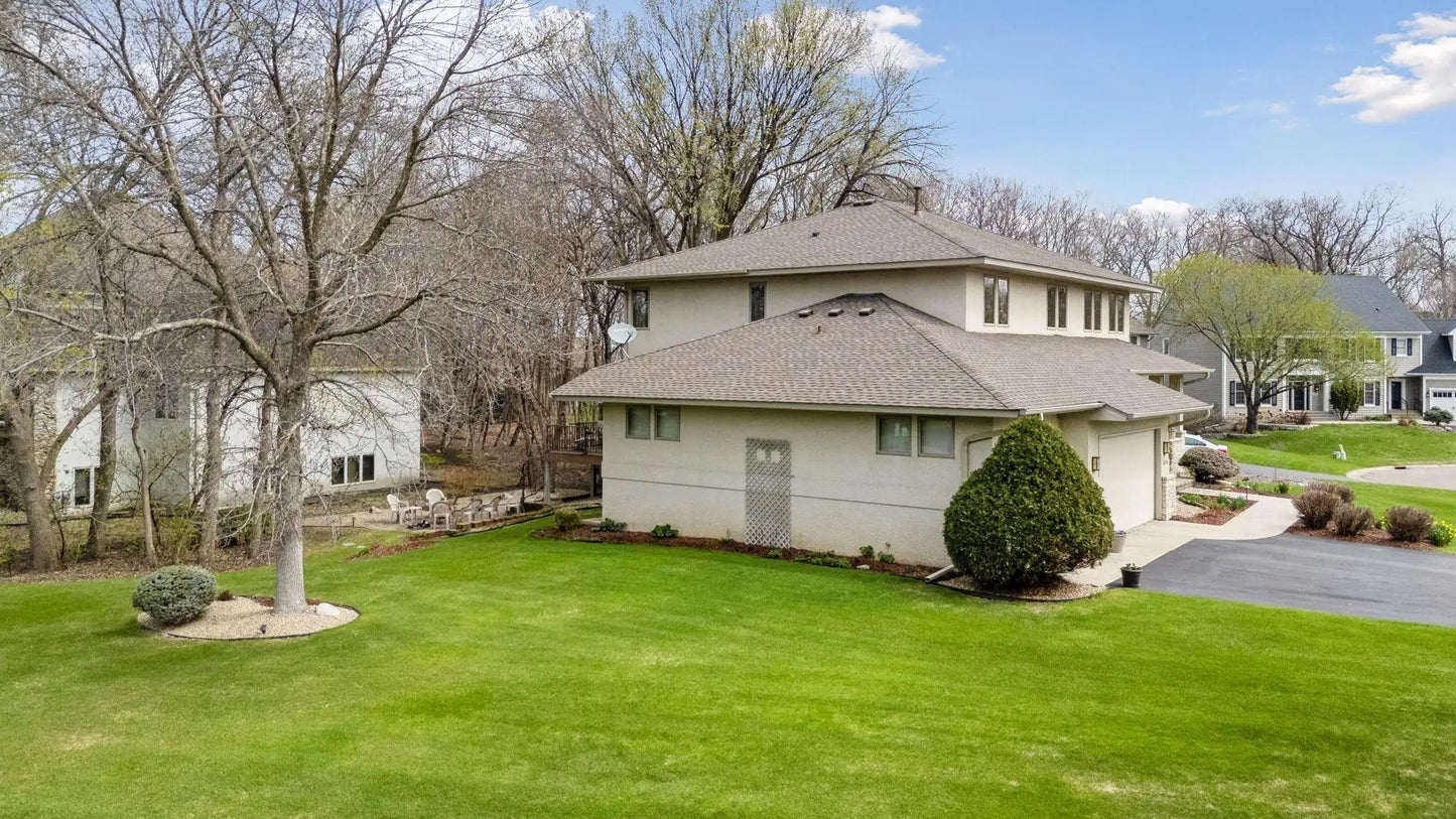 3670 Yuma Lane, Plymouth, MN 55446
