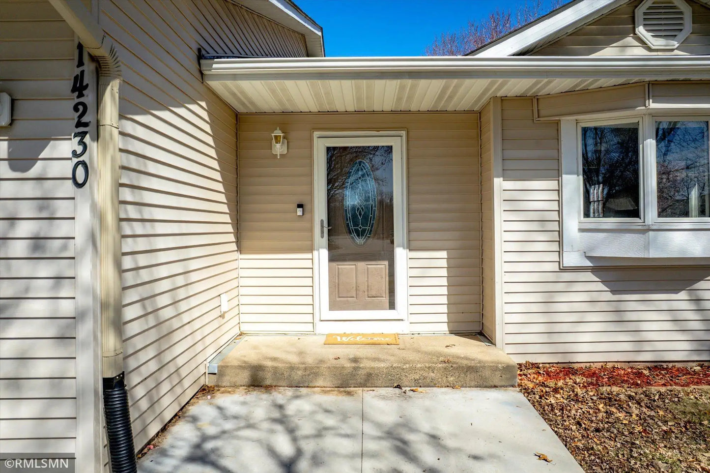 14230 Upper 54th Street, Oak Park Heights, MN 55082