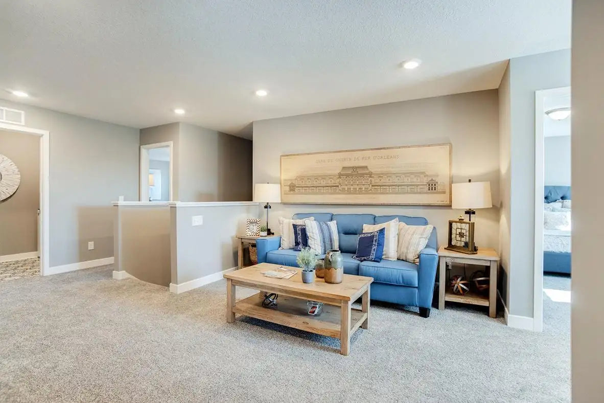8325 Brumby Trail, Woodbury, MN 55129