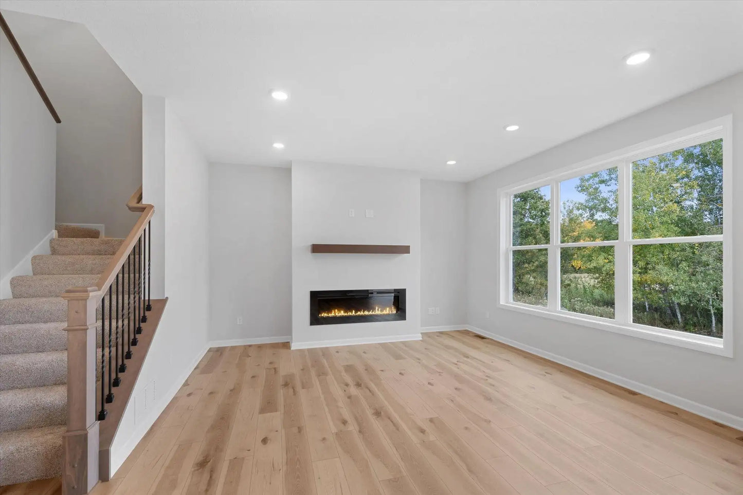 15005 Riverview Lane, Dayton, MN 55327
