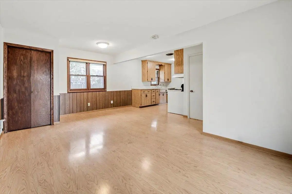 8800 Chicago Avenue, Bloomington, MN 55420